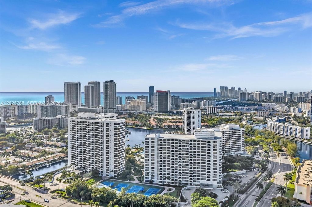 2500 Parkview Dr 1514, Hallandale Beach, FL 33009