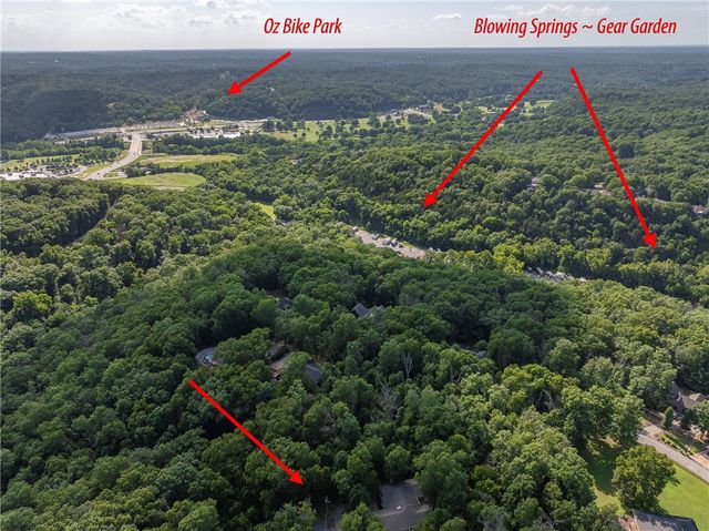 12 Blakeney Lane, Bella Vista, AR 72714