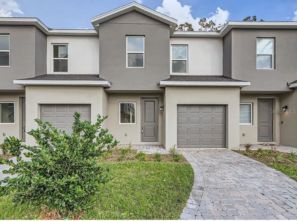 1213 SOUTHSTATION PLACE 402, Orlando, FL 32809