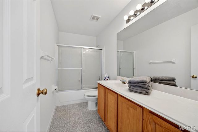 308 Copper Crest Court, Unincorporated, MO 63304