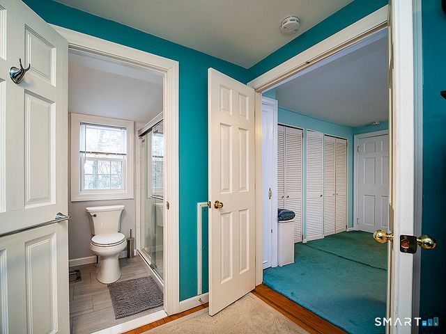 71 Vista Road, North Haven, CT 06473