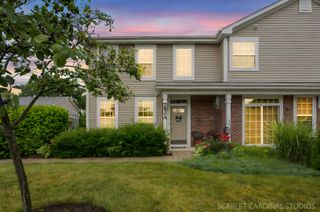 282 Whitfield Drive A, Sugar Grove, IL 60554