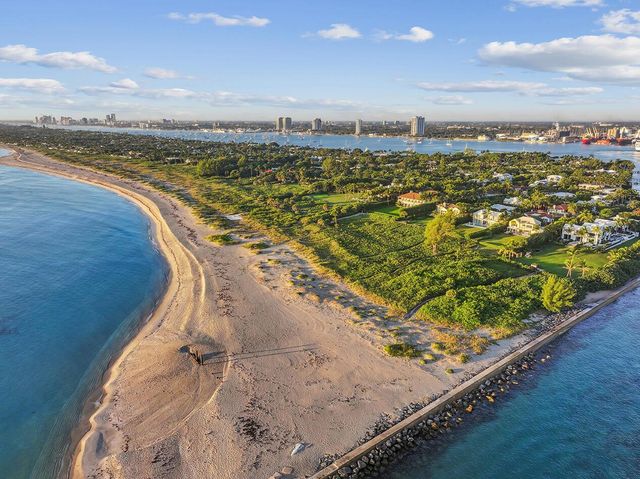 143 E Inlet Drive, Palm Beach, FL 33480