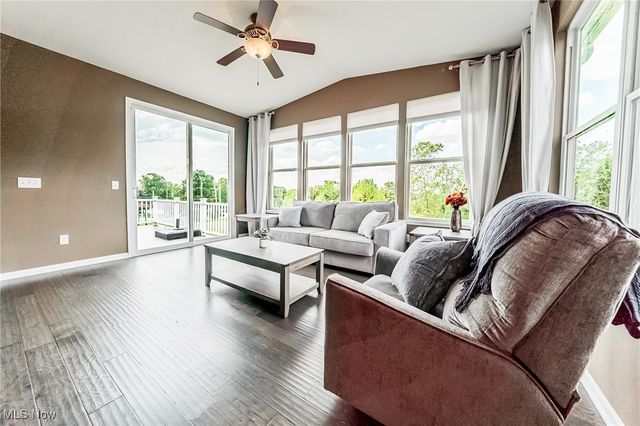 10132 Scenic View Drive, Twinsburg, OH 44087