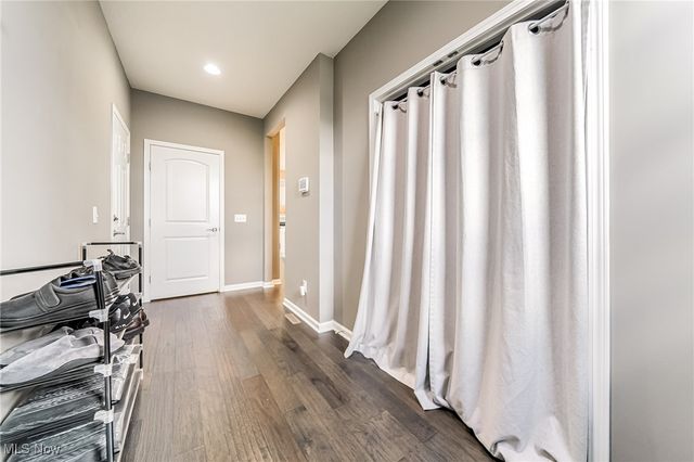 10132 Scenic View Drive, Twinsburg, OH 44087