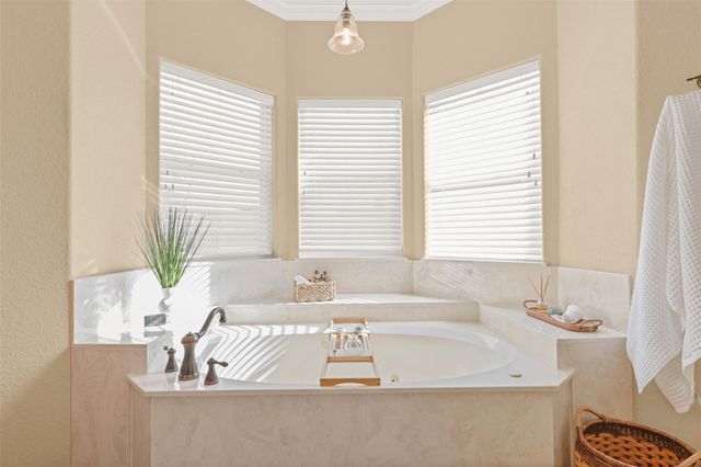 1425 County Road 116, Caldwell, TX 77836