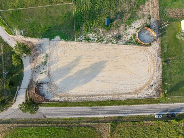 1425 County Road 116, Caldwell, TX 77836