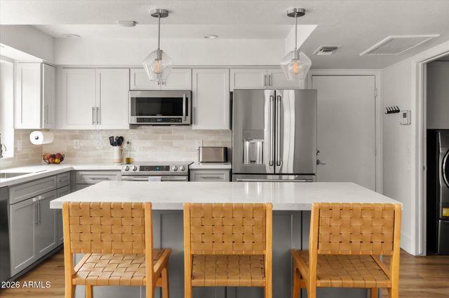 16012 N 50TH Street, Scottsdale, AZ 85254