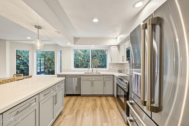 16012 N 50TH Street, Scottsdale, AZ 85254