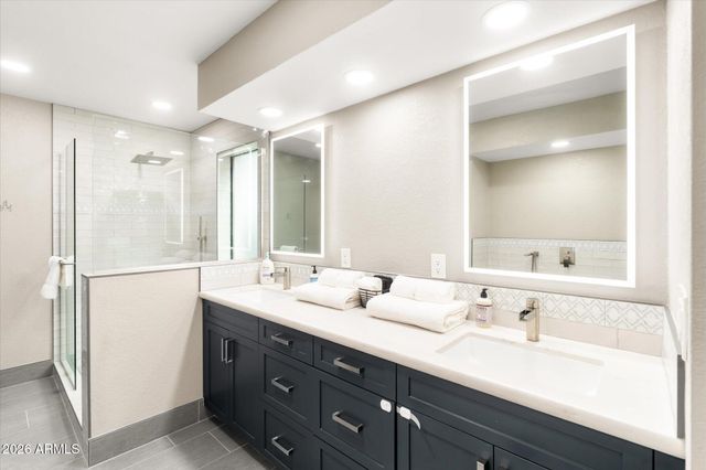 16012 N 50TH Street, Scottsdale, AZ 85254