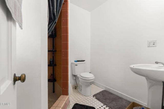 439 Deodar Avenue, Oxnard, CA 93030