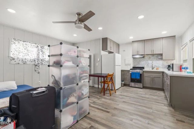 439 Deodar Avenue, Oxnard, CA 93030