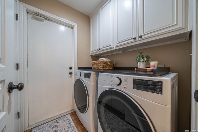 8542 ODYSSEY DR, Universal City, TX 78148