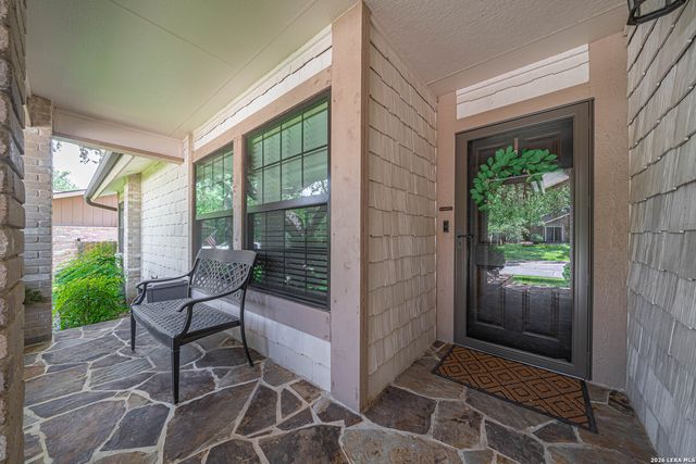 8542 ODYSSEY DR, Universal City, TX 78148