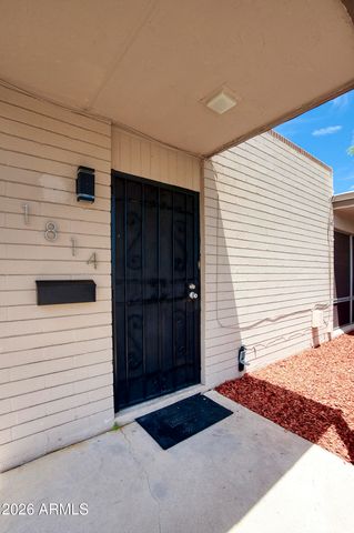 1814 W FRIER Drive, Phoenix, AZ 85021