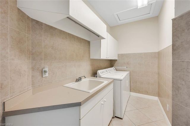 131 June CT, Marco Island, FL 34145