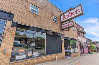 818-822 7th Ave, Beaver Falls, PA 15010