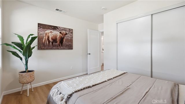 6415 Charlesworth Avenue, North Hollywood, CA 91606