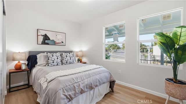 6415 Charlesworth Avenue, North Hollywood, CA 91606