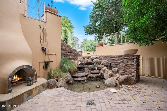 11621 S BLACKFOOT Drive, Phoenix, AZ 85044