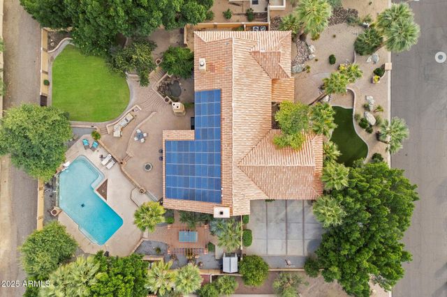 11621 S BLACKFOOT Drive, Phoenix, AZ 85044