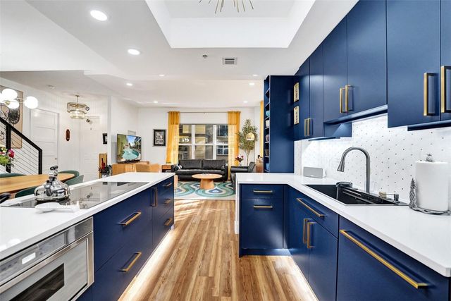 2633 NE 14th Avenue 107, Wilton Manors, FL 33334