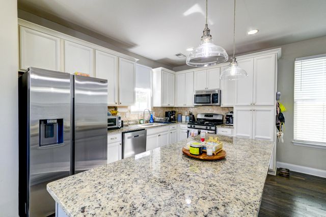 235 Brambling Lane, Charleston, SC 29414