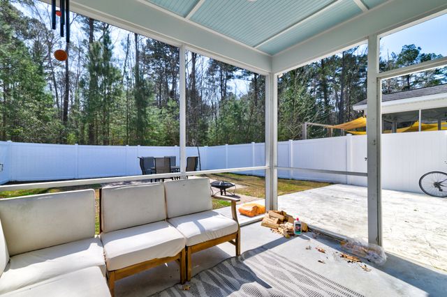 235 Brambling Lane, Charleston, SC 29414