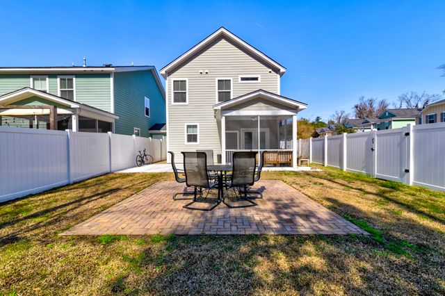 235 Brambling Lane, Charleston, SC 29414