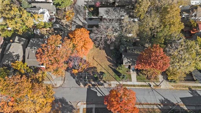 1118 W 48th Street, Kansas City, MO 64112