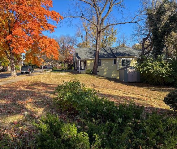 1118 W 48th Street, Kansas City, MO 64112
