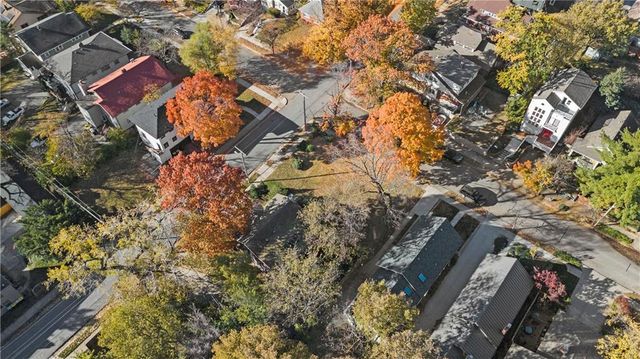 1118 W 48th Street, Kansas City, MO 64112
