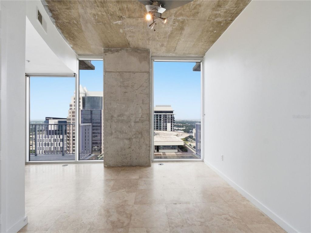 Image 17 of property listing at 155 S COURT AVENUE 2704, Orlando, FL 32801