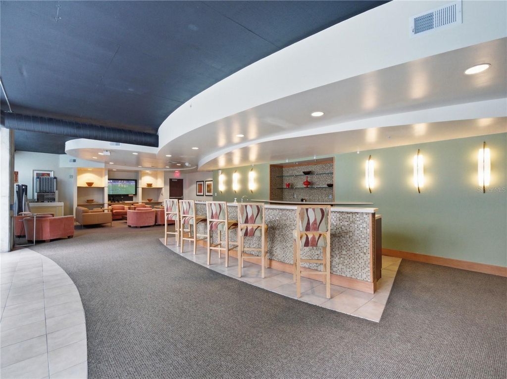 Image 33 of property listing at 155 S COURT AVENUE 2704, Orlando, FL 32801