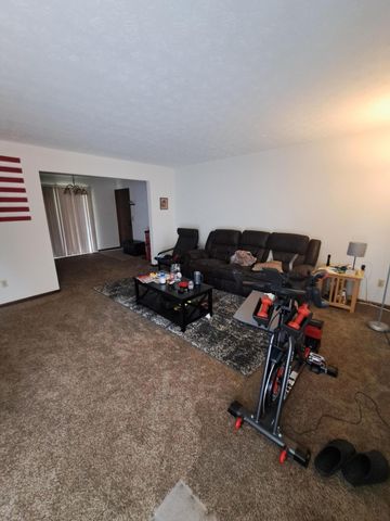 4818 Winterset Drive, Columbus, OH 43220