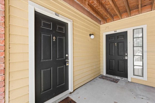 8641 FANCY FINCH DRIVE 102, Tampa, FL 33614
