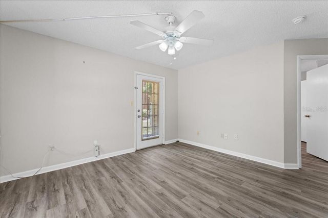 8641 FANCY FINCH DRIVE 102, Tampa, FL 33614
