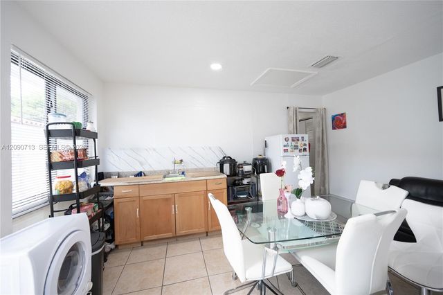 2920 SW 69th Avenue A, Miami, FL 33155