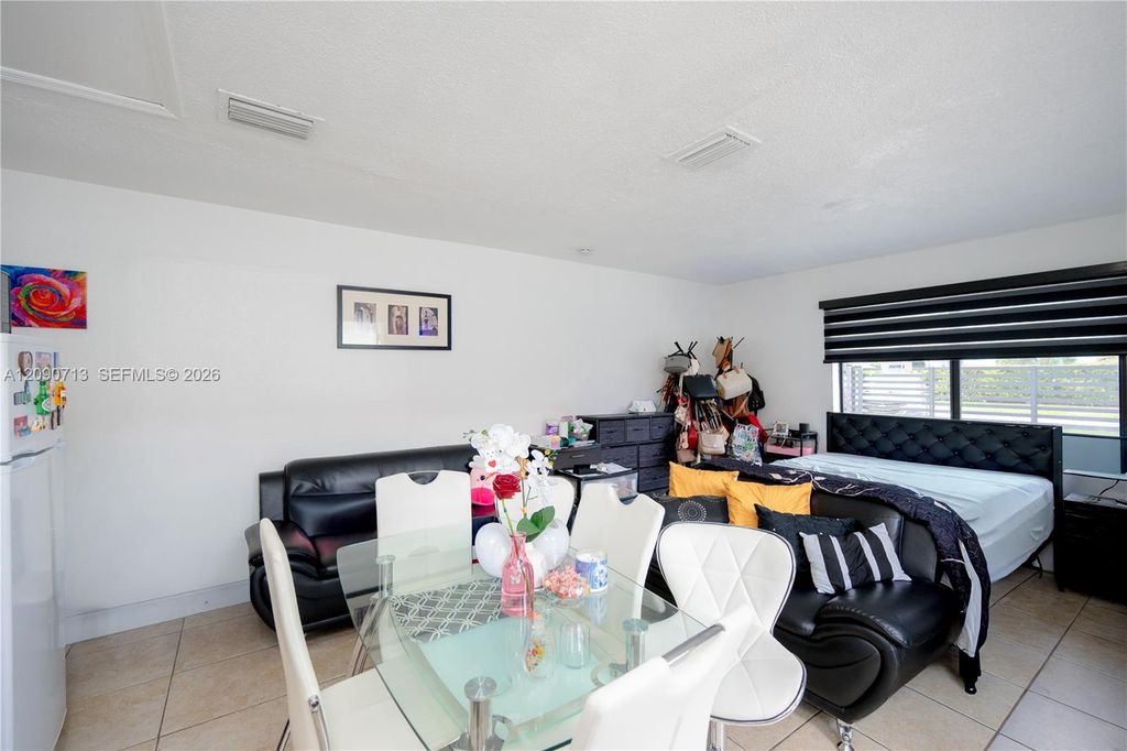 2920 SW 69th Avenue A, Miami, FL 33155