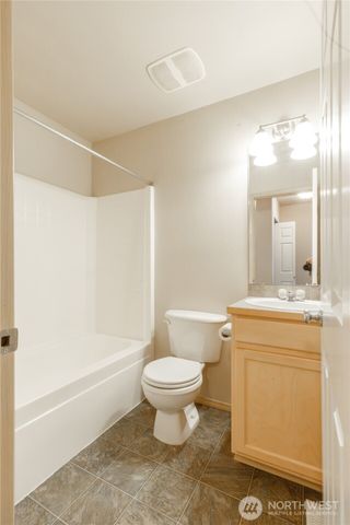 22463 SE 244th Street, Maple Valley, WA 98038