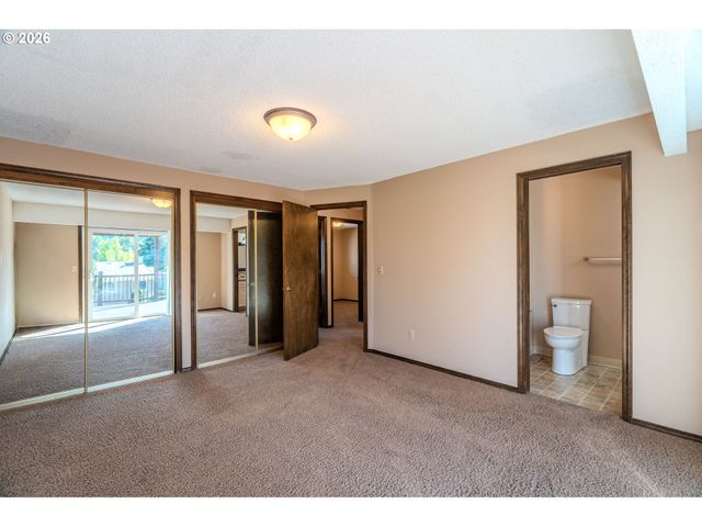 1968 Sw 25TH St, Gresham, OR 97080