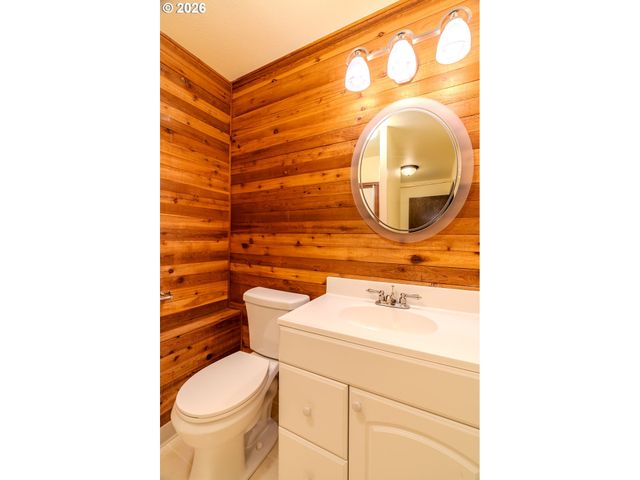 1968 Sw 25TH St, Gresham, OR 97080