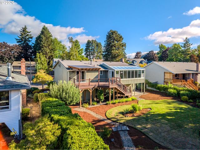 1968 Sw 25TH St, Gresham, OR 97080
