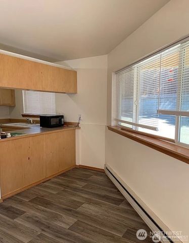 1750 NW 58th Street, Seattle, WA 09107