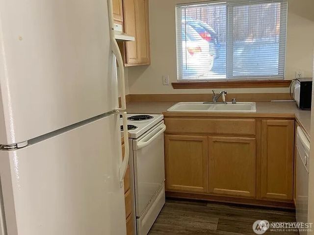 1750 NW 58th Street, Seattle, WA 09107
