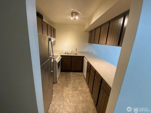 1750 NW 58th Street, Seattle, WA 09107
