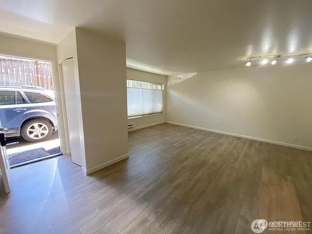 1750 NW 58th Street, Seattle, WA 09107