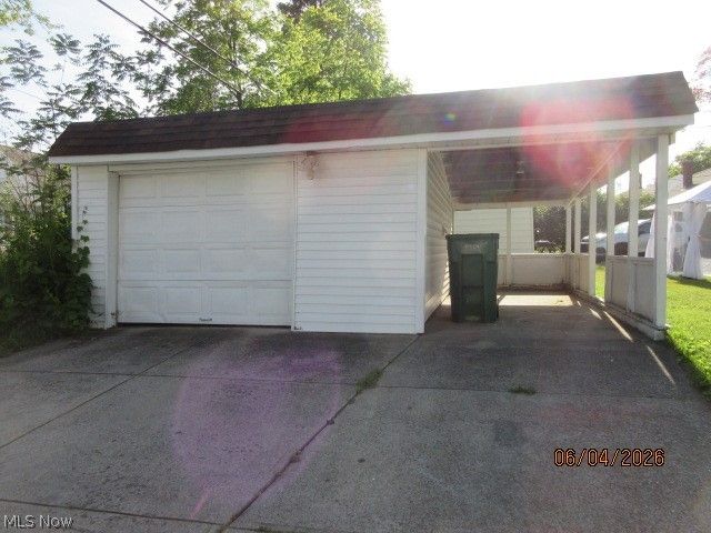 15626 Edgewood Avenue, Maple Heights, OH 44137