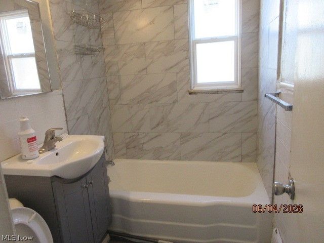 15626 Edgewood Avenue, Maple Heights, OH 44137