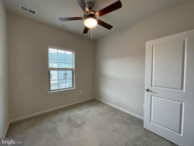 3207 LAUREL HILL RD, Hanover, MD 21076